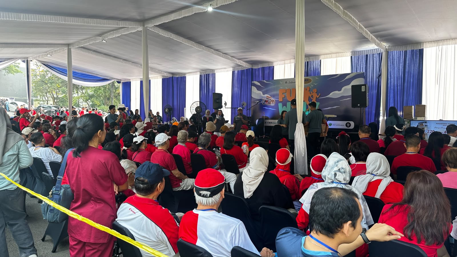 BCA KCU Bandar Lampung Gelar Fun Walk Nasabah Solitaire dan Prioritas di Citraland